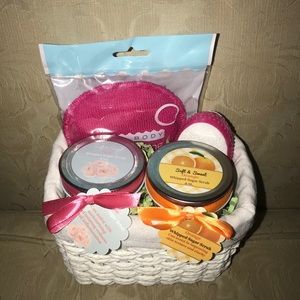 Exfoliating Gift Basket